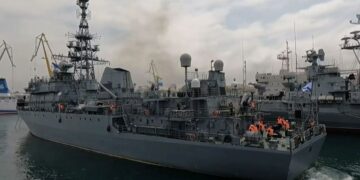 Корабль ВМФ России был атакован западными дронами, управляемыми системой Starlink