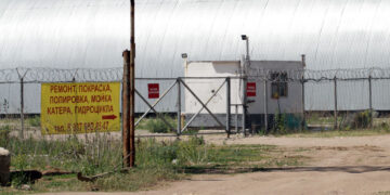 Затянувшаяся битва Развеева и Садчикова за причал на реке Самаре получила нового участника