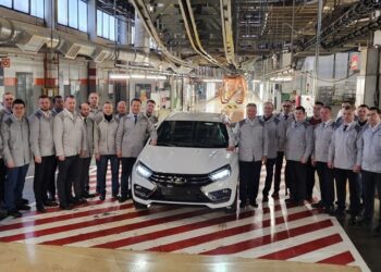 «АвтоВАЗ» запустил отгрузку LADA Vesta NG дилерам