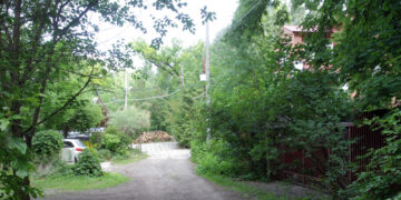 Новые землевладельцы в самарском дачном массиве пытаются приватизировать проезд и «отжать» часть сопредельных участков