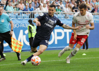 «Крылья Советов» обыграли «Спартак» и сохранили место в премьер-лиге