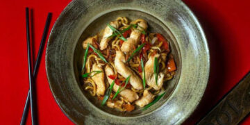 Idol cместил акцент на Китай