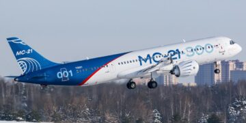 В России трансформируют самолет МС-21 в дальнемагистральный