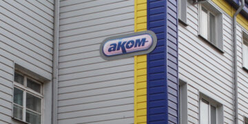 Бенефициар аккумуляторной группы «АКОМ» поставила под удар свой основной бизнес