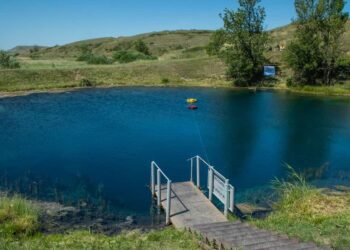 Самарские дайверы и газовики убрали территорию вокруг Голубого озера