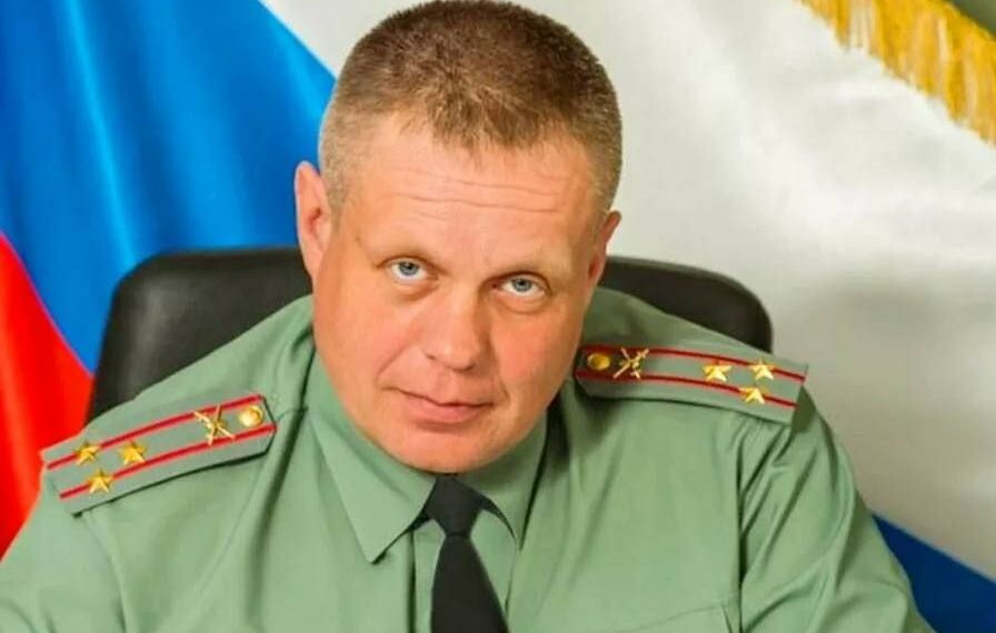 На фото генерал-майор Сергей Горячев в форме полковника. Фото: t.me/voenkorKotenok