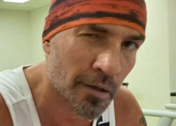 Роман Костомаров впервые после протезирования опубликовал видео тренировки