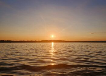 В Самаре температура воды в Волге поднялась до 17,7 градусов