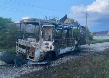 В Самарской области во время движения загорелся автобус с детьми