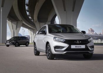 Начались продажи новой Lada Vesta