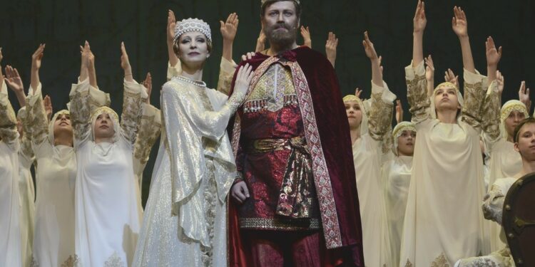 Илзе Лиепа в спектакле «Князь Владимир» на сцене Самарского театра оперы и балета, фото: opera-samara.ru