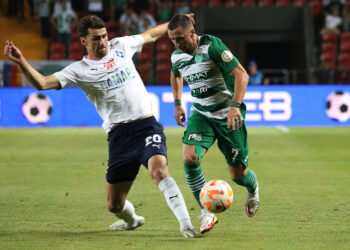 «Крылья Советов» одержали победу над «Ахматом» в первом туре премьер-лиги