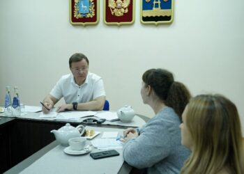 Дмитрий Азаров встретился с семьями участников СВО в Отрадном