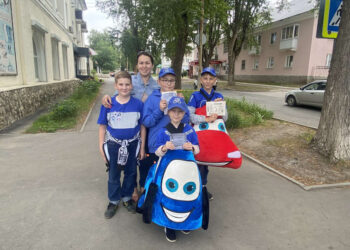 Полицейские рассказали детям Самарской области как избежать опасности на дорогах и во дворах