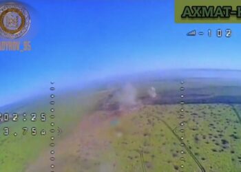 Кадыров показал как «Ахмат» уничтожает «Леопарды» дронами-камикадзе