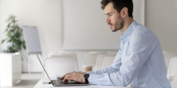 Новокуйбышевскому заводу масел и присадок исполнилось 25 лет