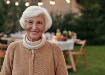 Американские ученые дали рекомендации, как нужно спать в каждом из возрастов