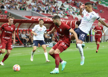 «Крылья Советов» потерпели первое поражение в чемпионате в Казани