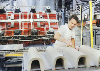 «Самарский Стройфарфор» обеспечил почти 15% выпуска всей российской сантехники