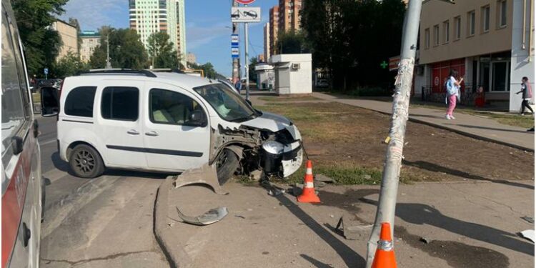 ДТП в Самаре, фото: ГУ МВД РФ по Самарской области