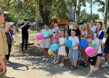 Дмитрий Азаров проинспектировал соцобъекты, которые восстанавливает Самарская область в ДНР