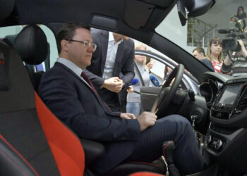 Новые-старые участники самарской губернаторской кампании-2023 стали жить лучше