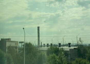 Украинский беспилотник потерпел крушение на западе Москвы