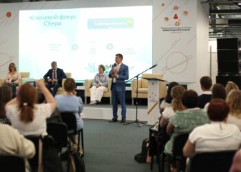 Сбер поделился опытом на Первом международном кадровом форуме клиентоцентричности в Самаре