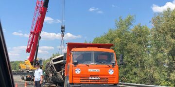 На трассе М-5 в Самарской области 10 августа образовалась гигантская пробка