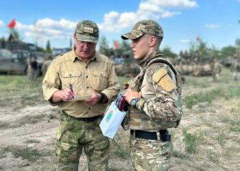 Дмитрий Азаров 9 августа передал бойцам в зоне СВО дополнительную технику