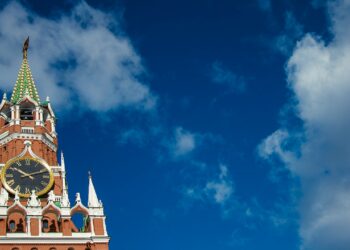 Песков: уникальный бой российского танка «Алеша», уничтожившего целую колонну бронетехники ВСУ, войдет в учебники