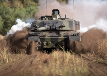 ВСУ бросает в бой стратегические резервы — группировку «Марун» с британскими танками Challenger