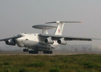 Новейший авиационный комплекс дальнего радиолокационного наведения А-50У получила армия России