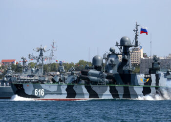 ВСУ атаковали морским дроном российский ракетный корабль ЧФ «Самум»