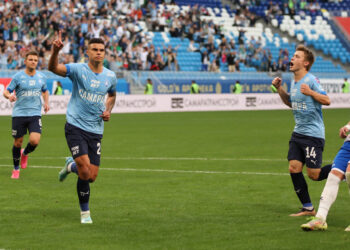 «Крылья Советов» добились победы над воронежским «Факелом» — 3:0