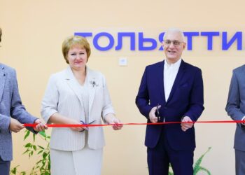 «ТОАЗ» подарил учебные пособия тольяттинским первоклассникам ко Дню знаний