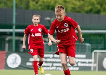 В «Акрон- Академии Коноплёва» открыли обновленный стадион