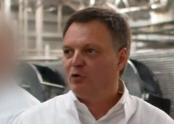 Кредиторы атакуют центр бизнеса бенефициара пивзавода «Трехсосенский»