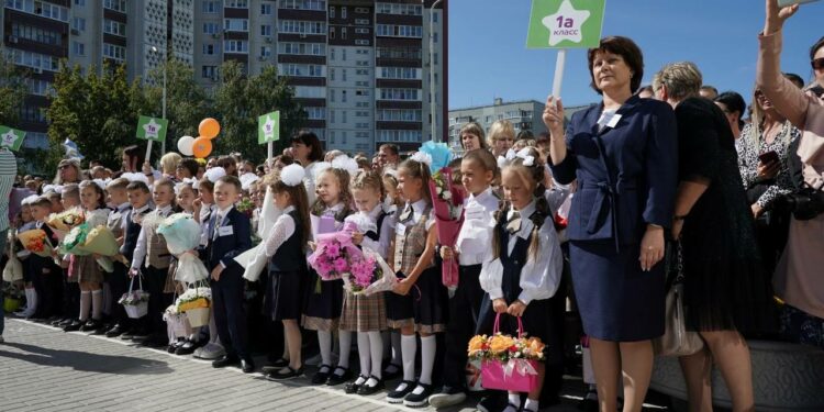 В Тольятти открылся новый образовательный центр "Галактика", фото: пресс-служба правительства Самарской области