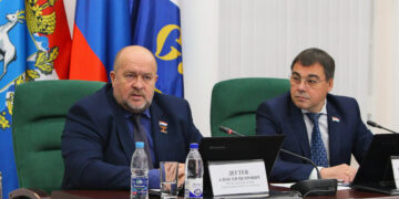 Волонтеры «Самаранефтегаза» провели экологическую акцию в Ботаническом саду Самарского университета