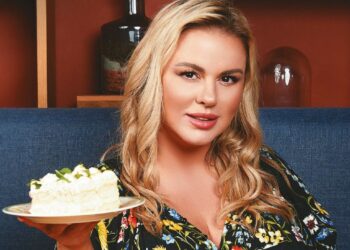 В «Перчини» отметили начало осени цитрусовым десертом