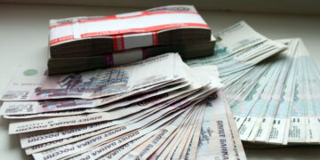 Киношкола Федора Бондарчука не спешит расставаться с деньгами мобилизованного самарца