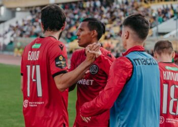 Футболисты «Акрона» в меньшинстве выиграли у «Кубани»