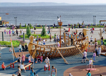 Глава Тольятти Николай Ренц уже в третий раз отправляет Прибрежный парк под застройку