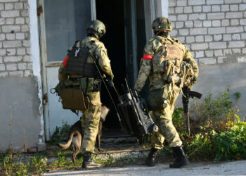 В Самарской области успешно обезвредили условных «террористов» в аэропорту