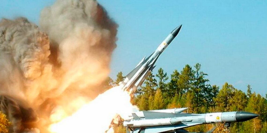 Ракетный комплекс С-200, фото: mil.ru