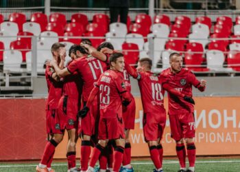 Футболисты «Акрона» вплотную подошли к лидерам Первой лиги