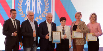 Десятилетие спорткомплекса имени Сапрунова в Кротовке отметили масштабными соревнованиями