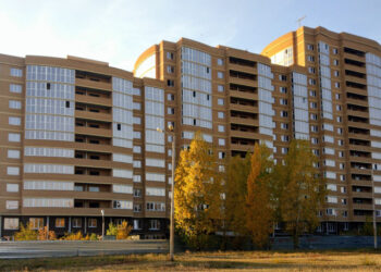 В Тольятти незадачливый инвестор рискует потерять 143 млн рублей, вложенных в проблемный объект