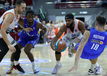 «Самара» оступилась на «Зените»